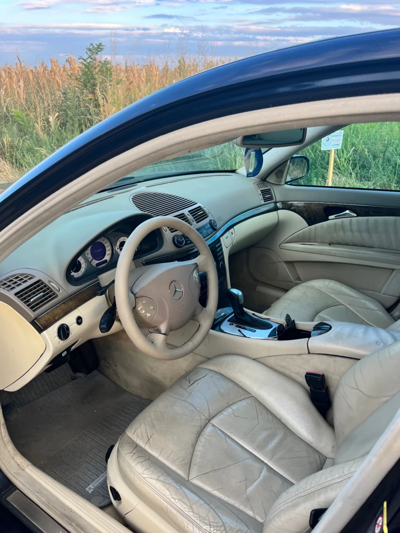 Mercedes-Benz E 320, снимка 8 - Автомобили и джипове - 52509987