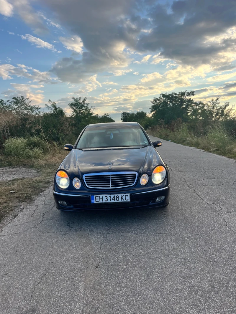 Mercedes-Benz E 320, снимка 5 - Автомобили и джипове - 52509987