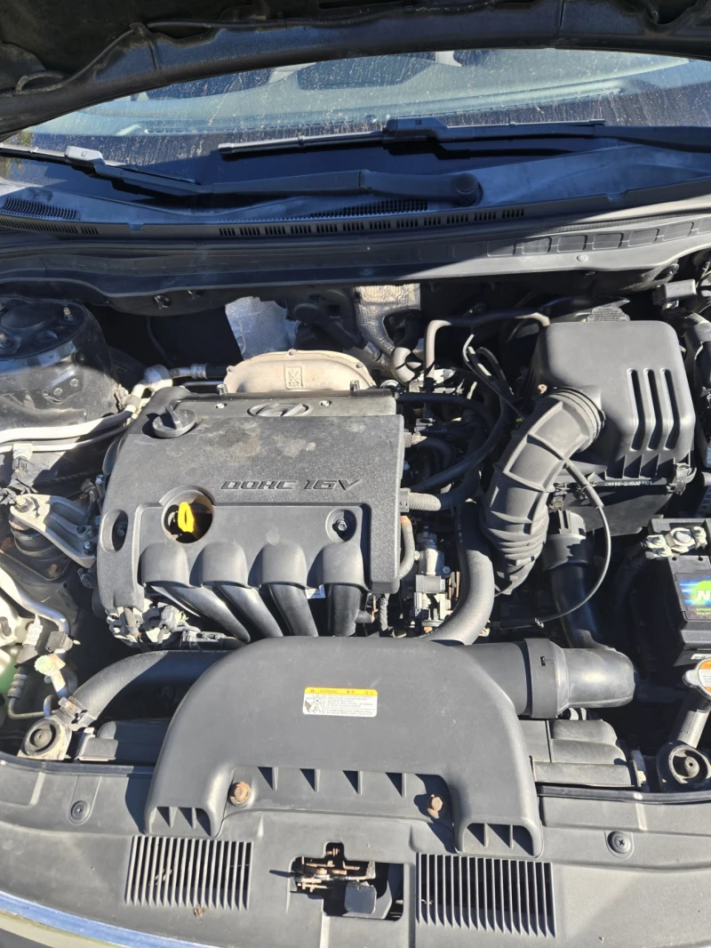 Hyundai I40 1.4, снимка 11 - Автомобили и джипове - 52379981