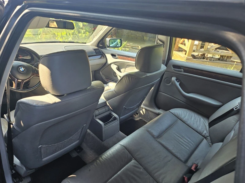 BMW 330, снимка 9 - Автомобили и джипове - 52628682