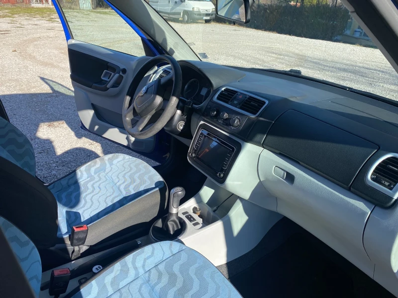 Skoda Fabia, снимка 7 - Автомобили и джипове - 52707202