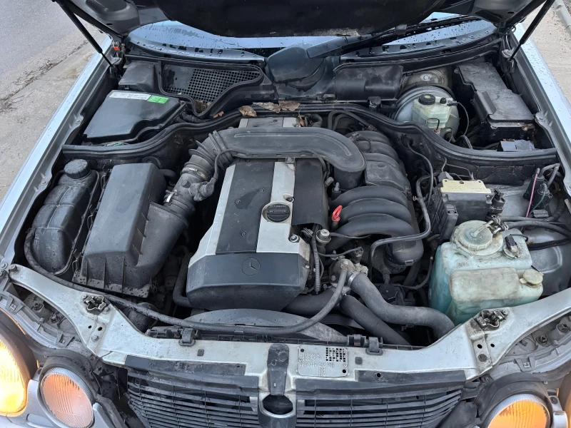 Mercedes-Benz E 280 E-Class W210, снимка 12 - Автомобили и джипове - 53055713