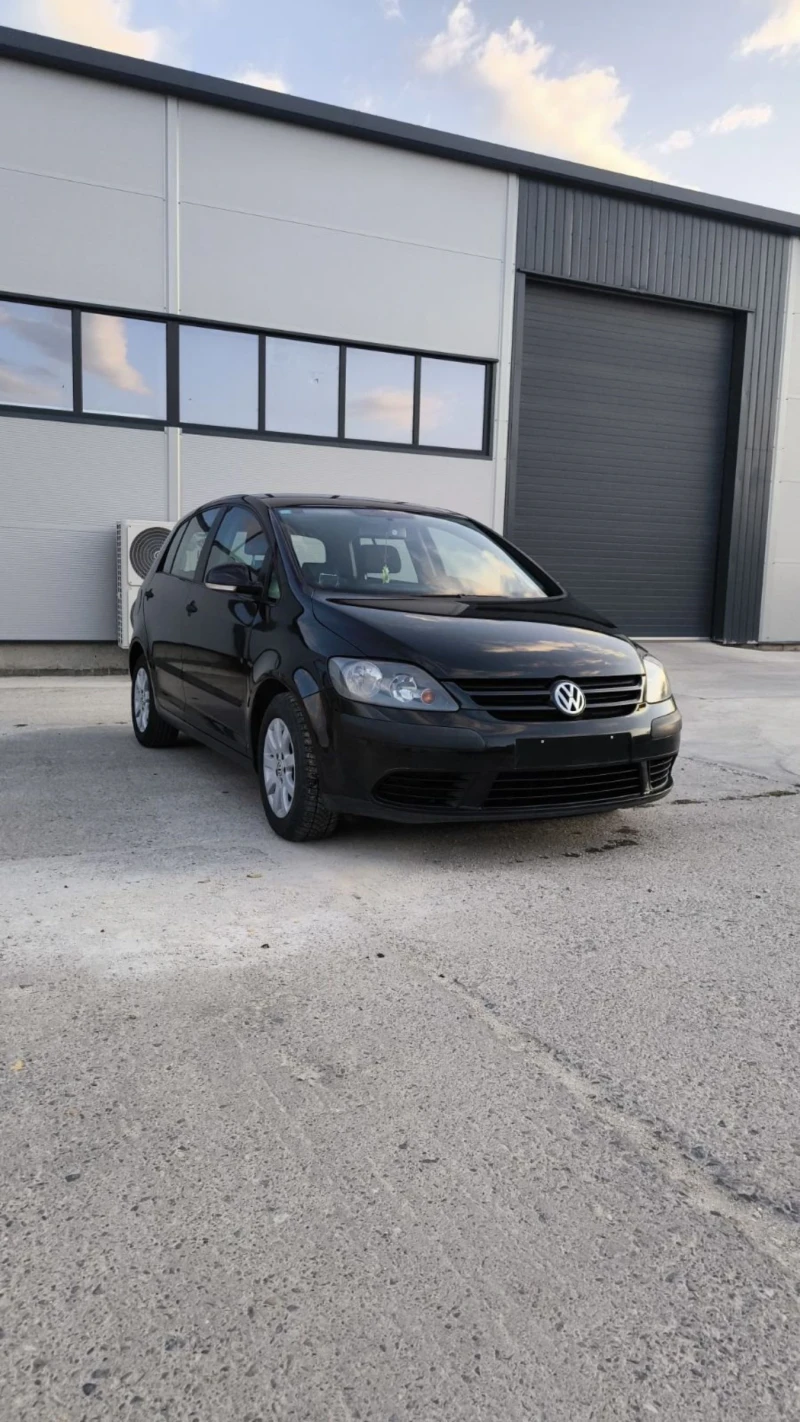 VW Golf Plus 1.6 бензин  - 5900 лв. / 3016.62 € - 84101254 1