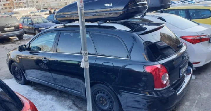 Toyota Avensis 2.0 D4D , снимка 4 - Автомобили и джипове - 54664742