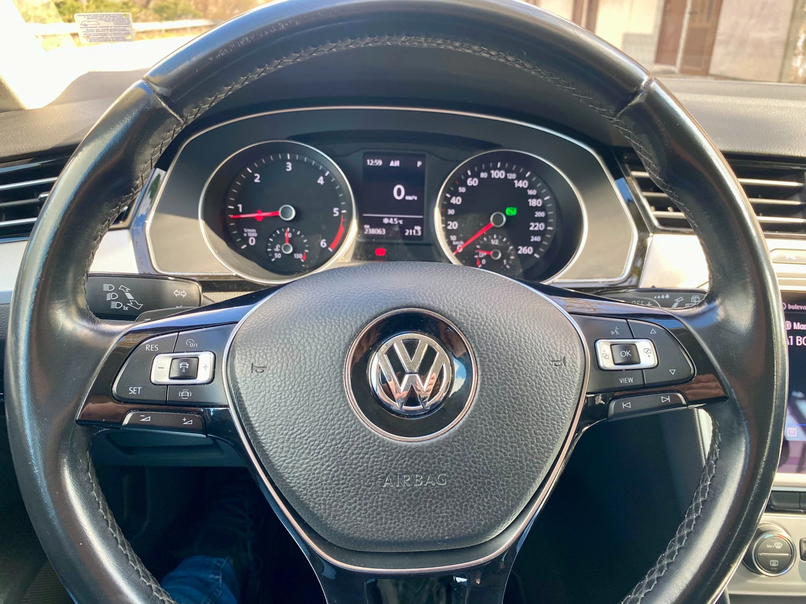 VW Passat 2.0 TDI DSG - изображение 7