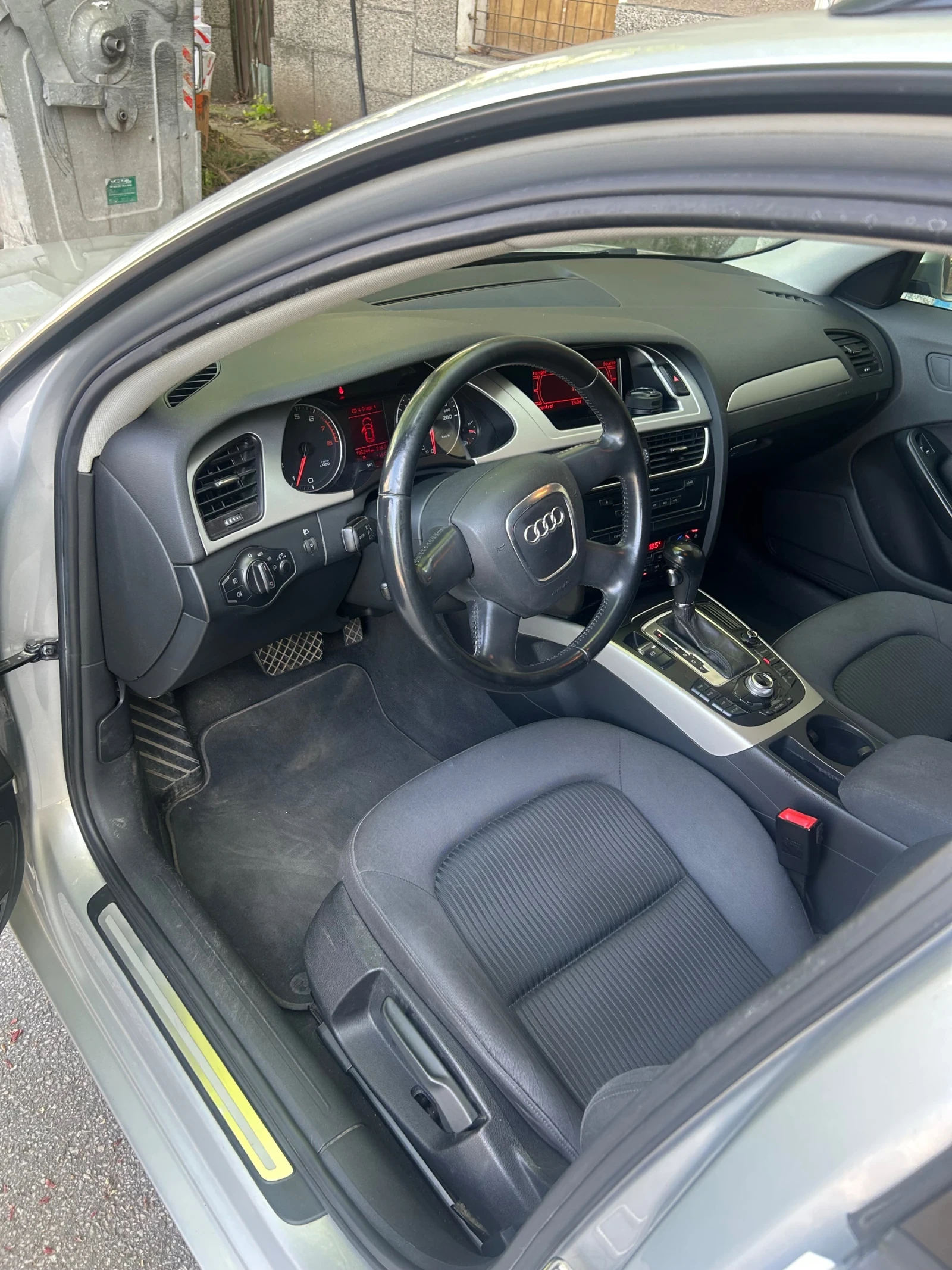 Audi A4 B8 AVANT - изображение 9