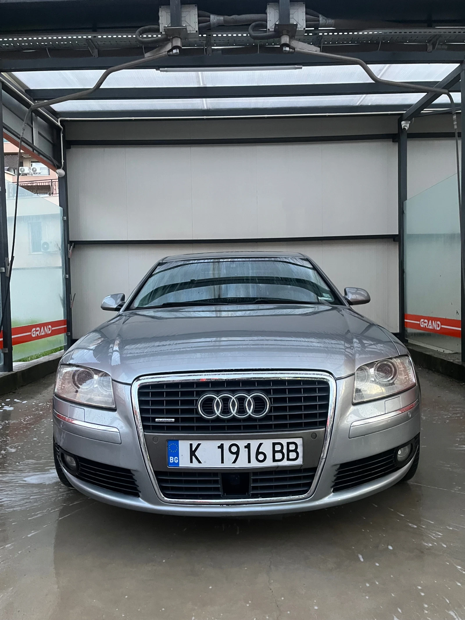 Audi A8 4.2 facelift extras - изображение 3