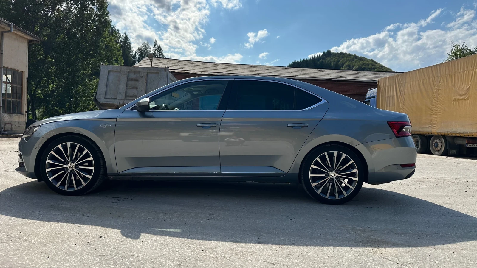 Skoda Superb Laurin and Klement - изображение 2