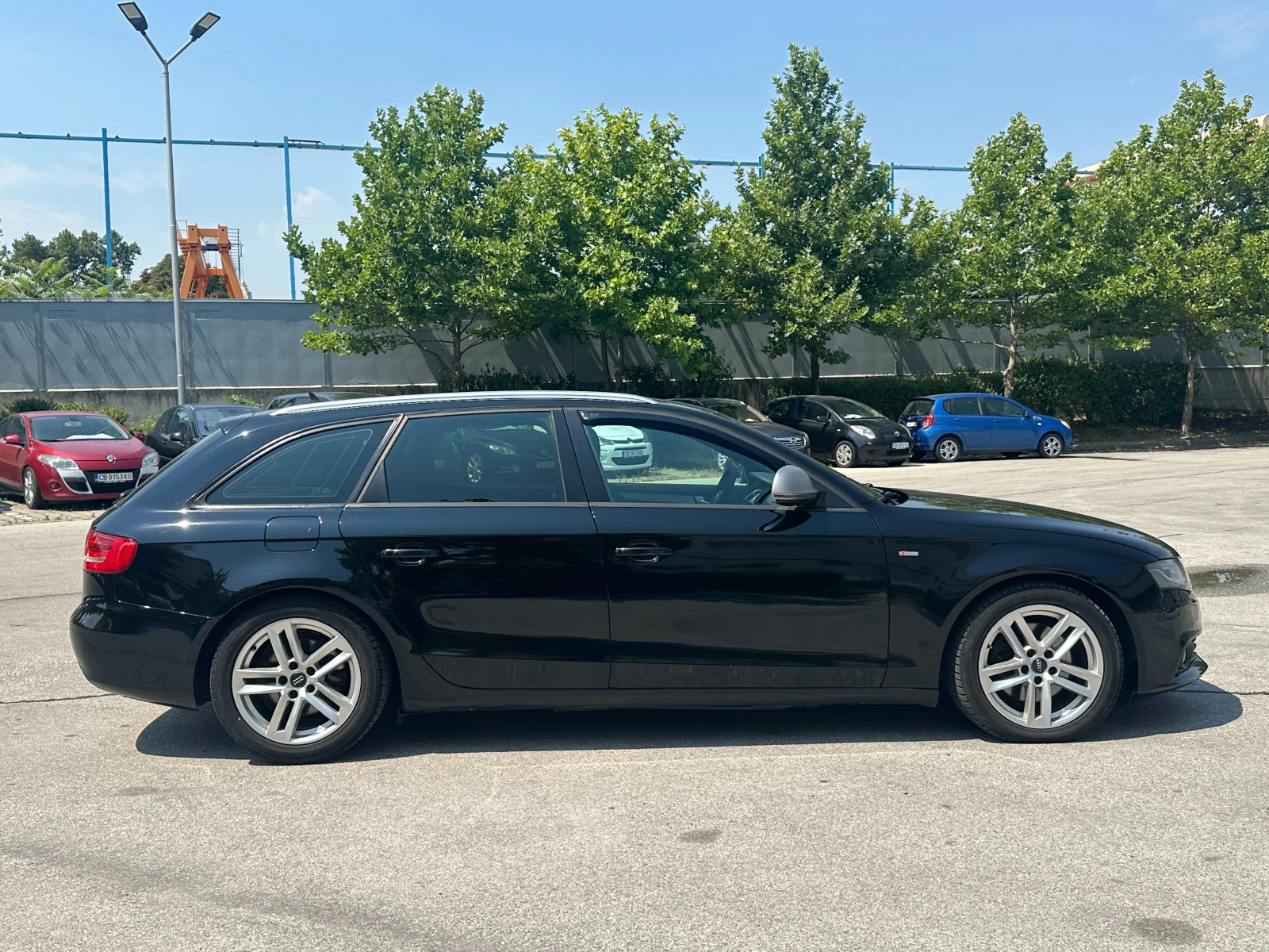 Audi A4 2.0d 143 к.с. - изображение 5