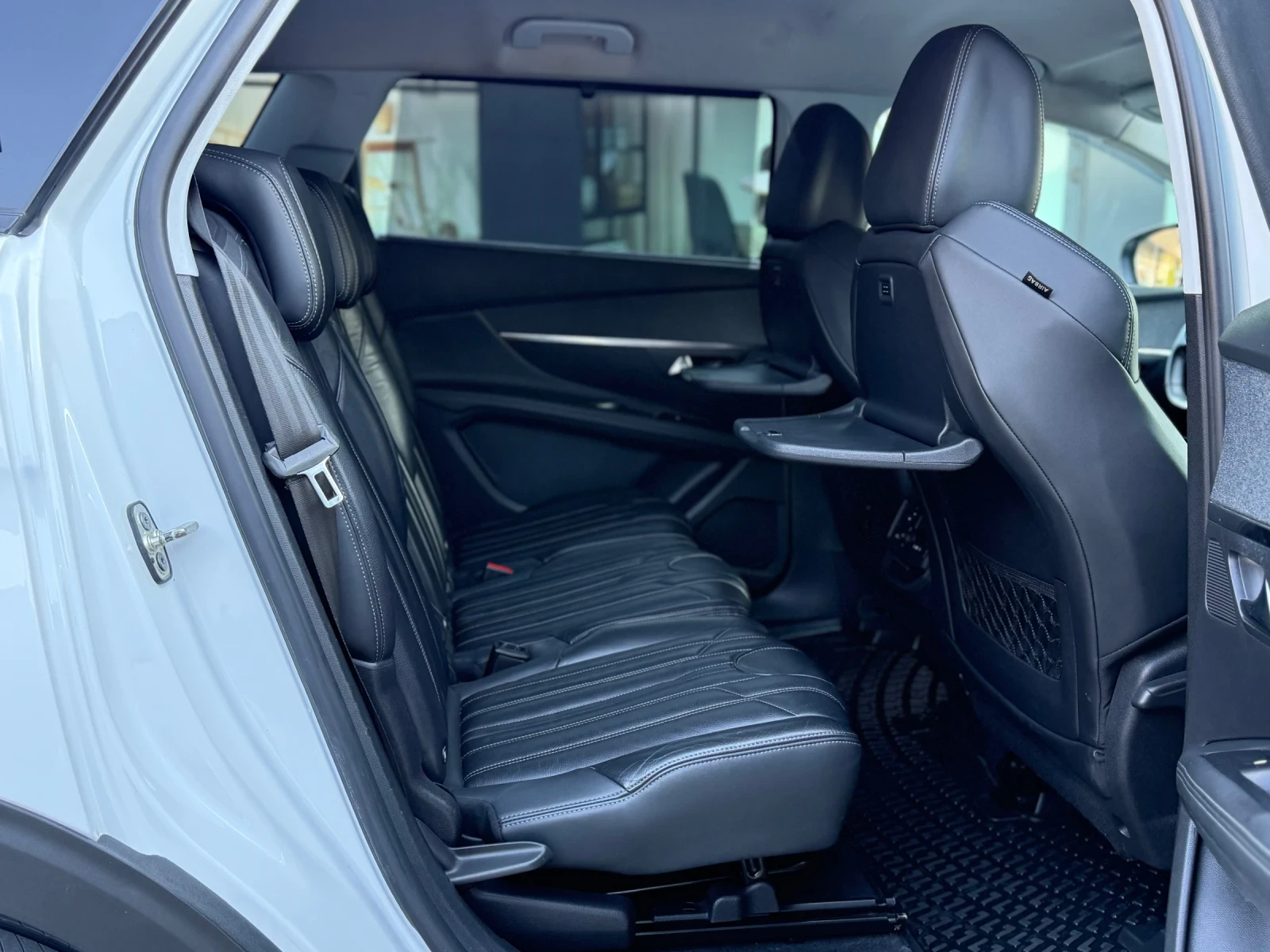 Peugeot 5008 Allure 1.5 BlueHDI - изображение 9