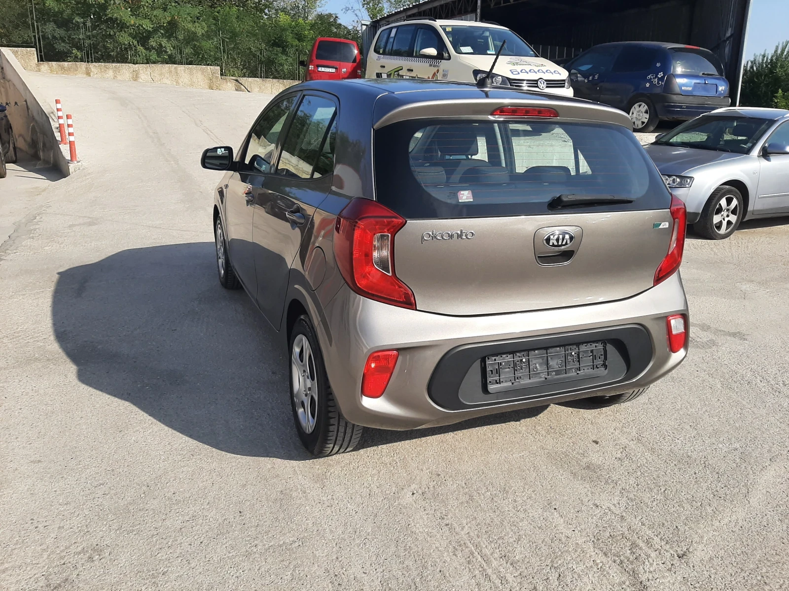 Kia Picanto 1.0i ГАЗ-БЕНЗИН FACE - изображение 7