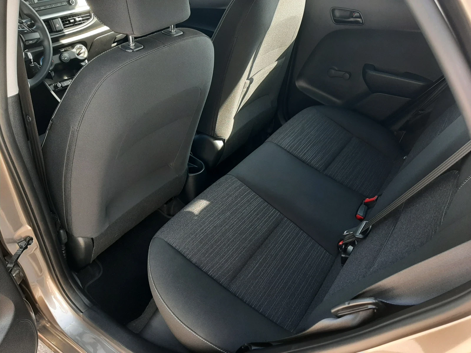 Kia Picanto 1.0i - FACE | Mobile.bg   14