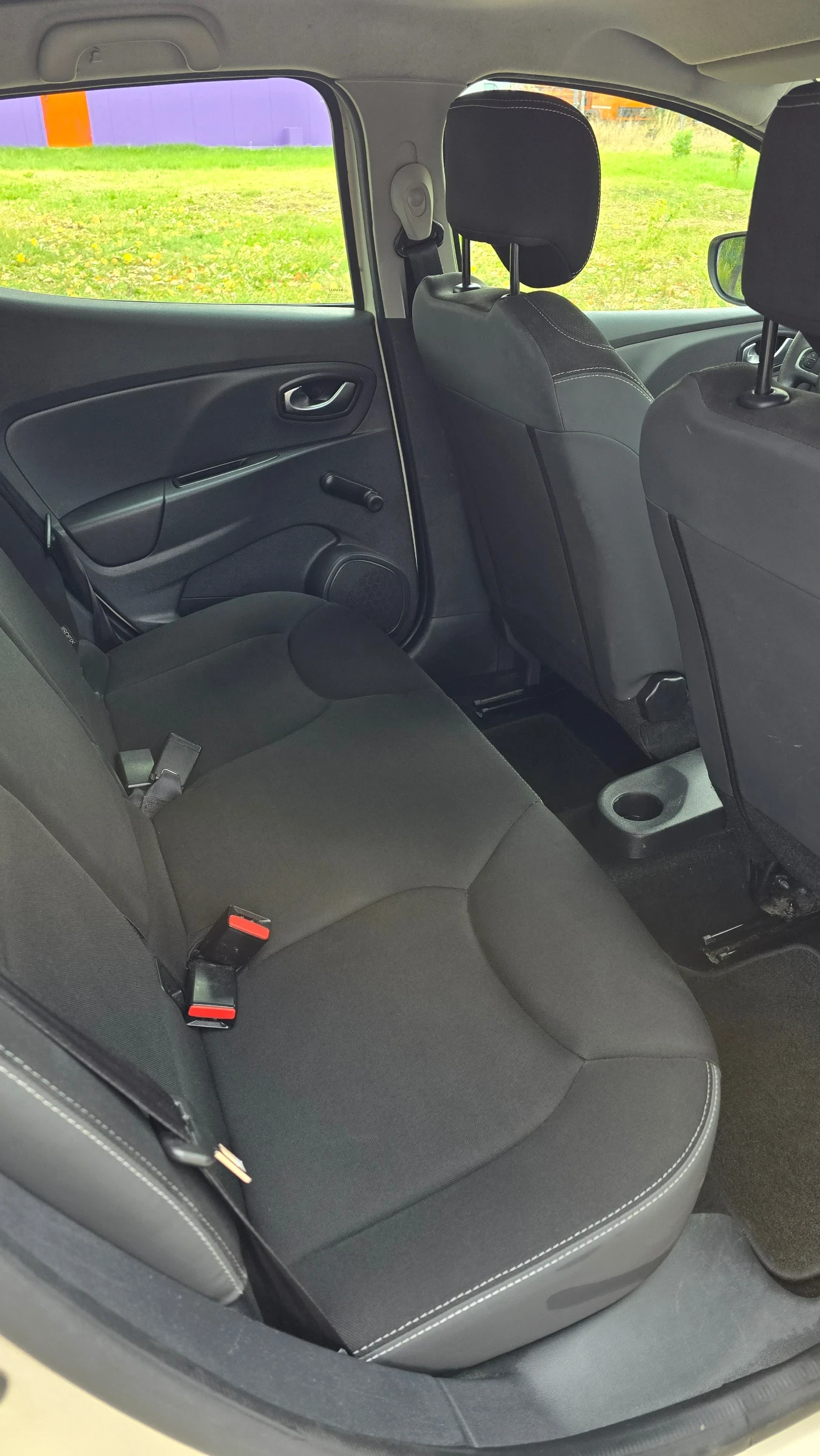 Renault Clio 1.2 бензин* 75кс* 4 цилиндъра - изображение 9