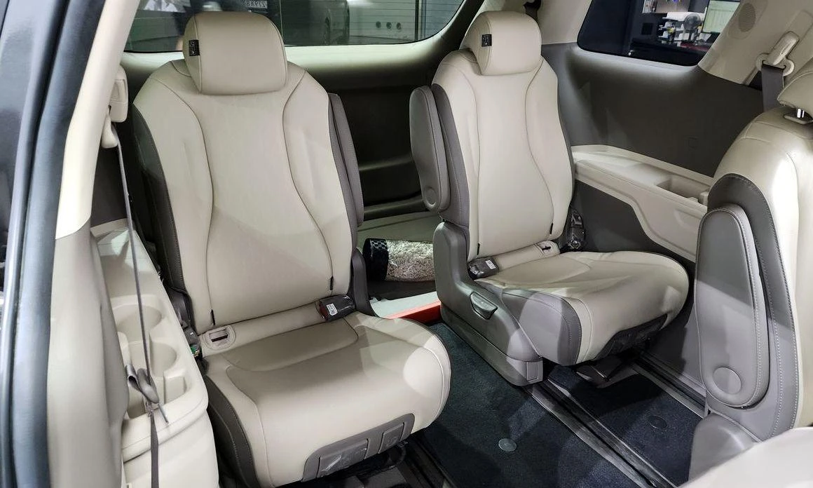 Kia Carnival | Mobile.bg   13