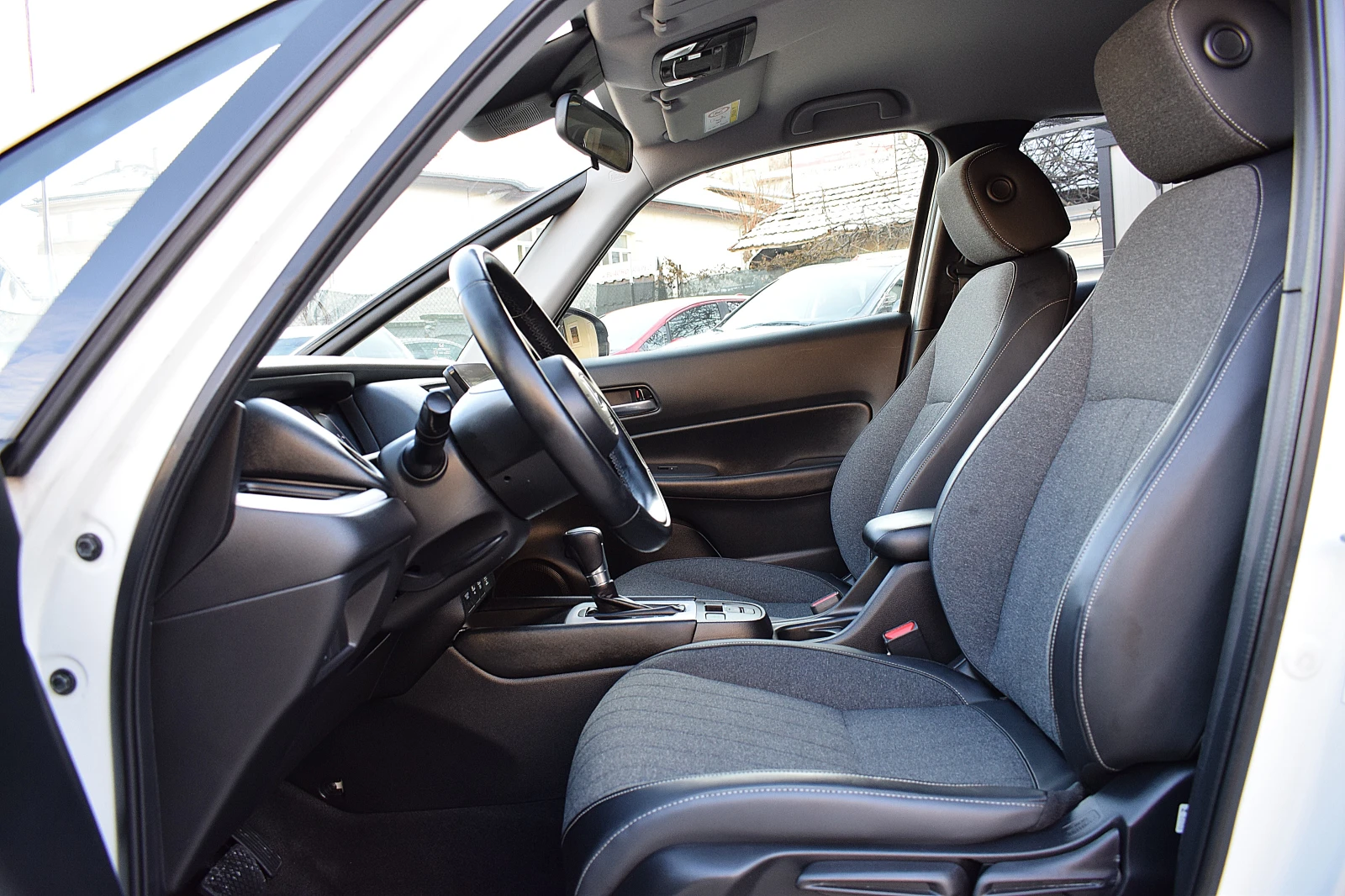 Honda Jazz 1.5���������-109�.�/���������/����/LANE ASSIST | Mobile.bg � ����������� 8