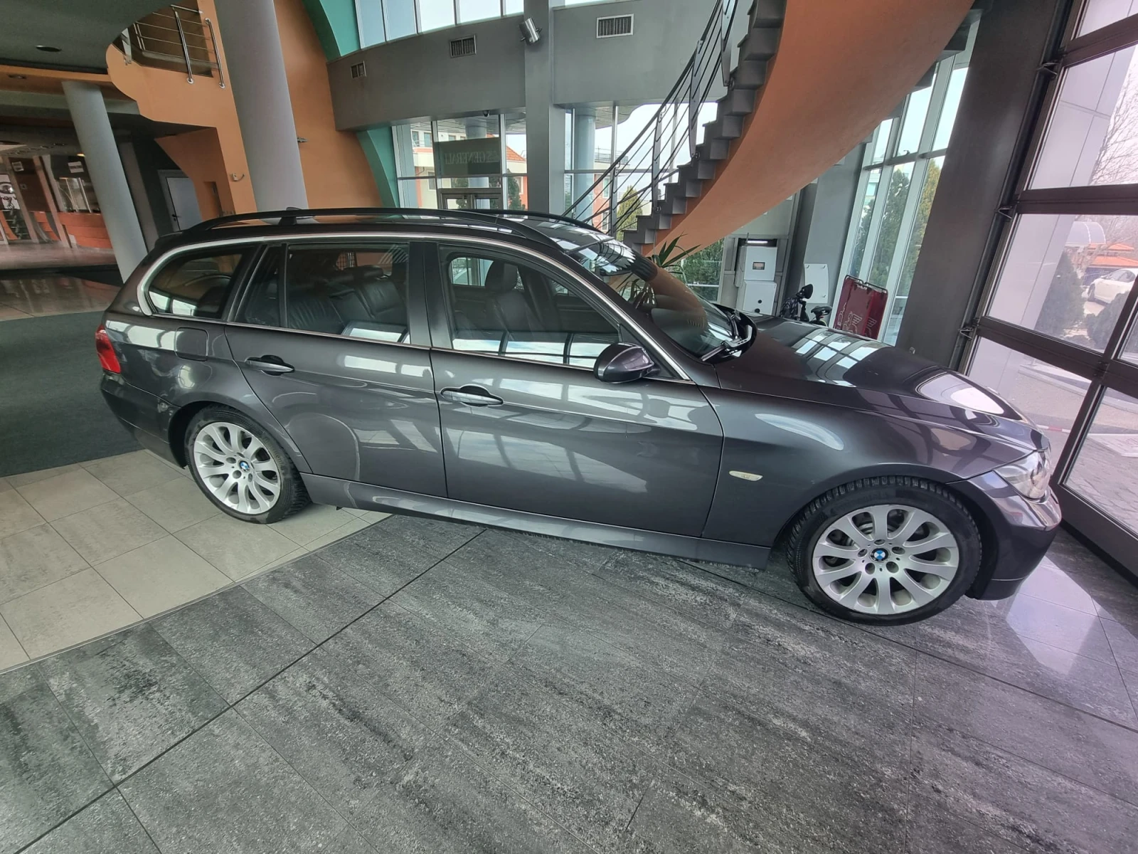 BMW 330 XD | Mobile.bg � ����������� 5