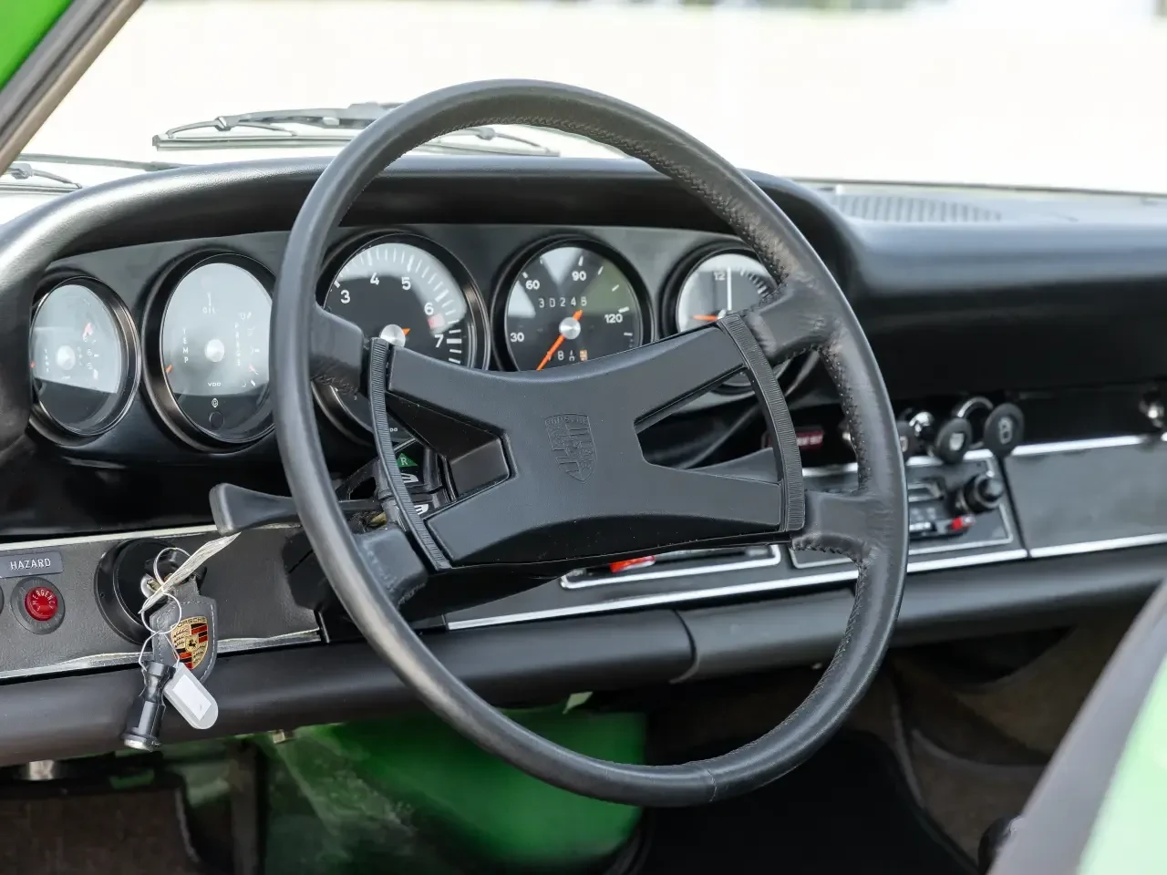 Porsche 911 T 2.4 Coupe (F-Model) С РЕГИСТРАЦИЯ & АВТО КРЕДИТ - изображение 10