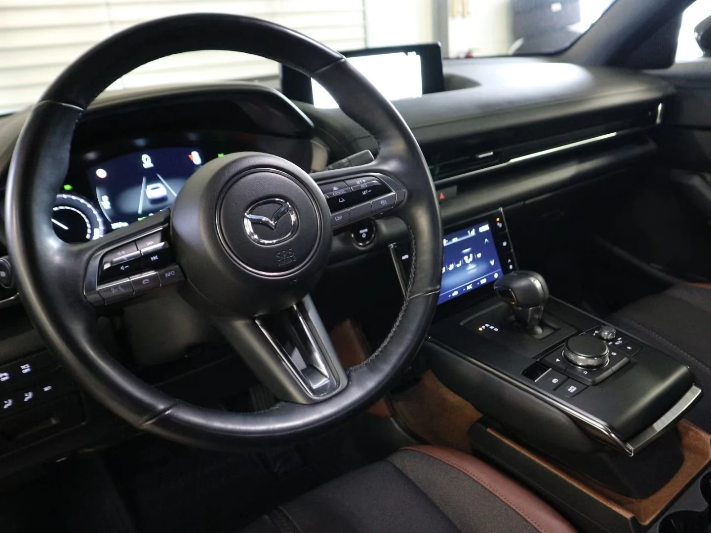 Mazda MX-30 MAKOTO/204HP/MATRIX/HUD/ACC/NAVI/CAM/255z, снимка 10 - Автомобили и джипове - 54070429