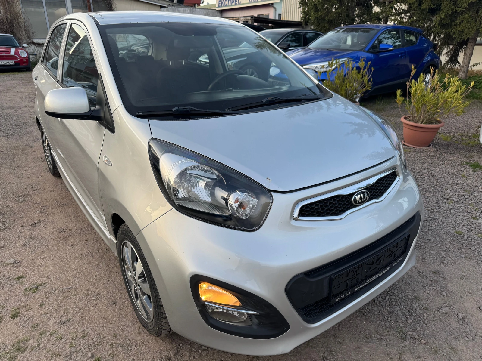 Kia Picanto 1.2CVVT Trend 85кс., снимка 8 - Автомобили и джипове - 54236789