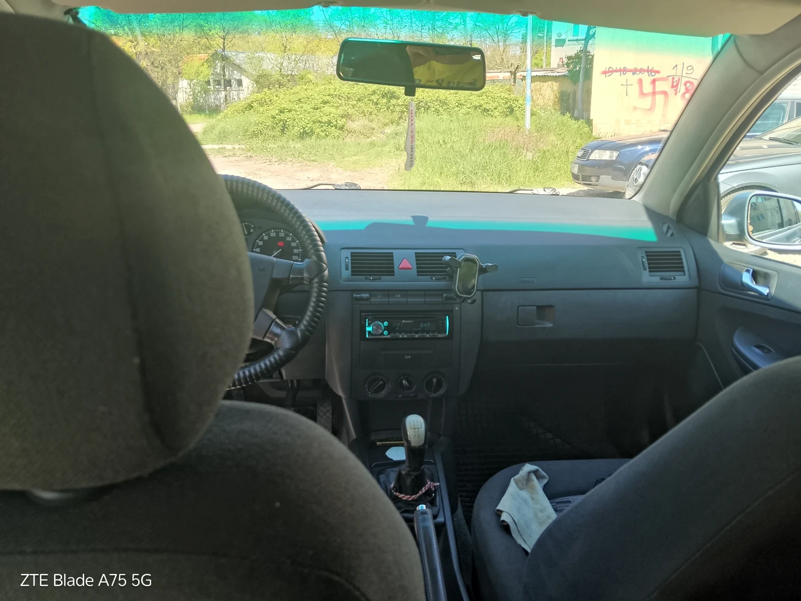 Skoda Fabia, снимка 4 - Автомобили и джипове - 54358298