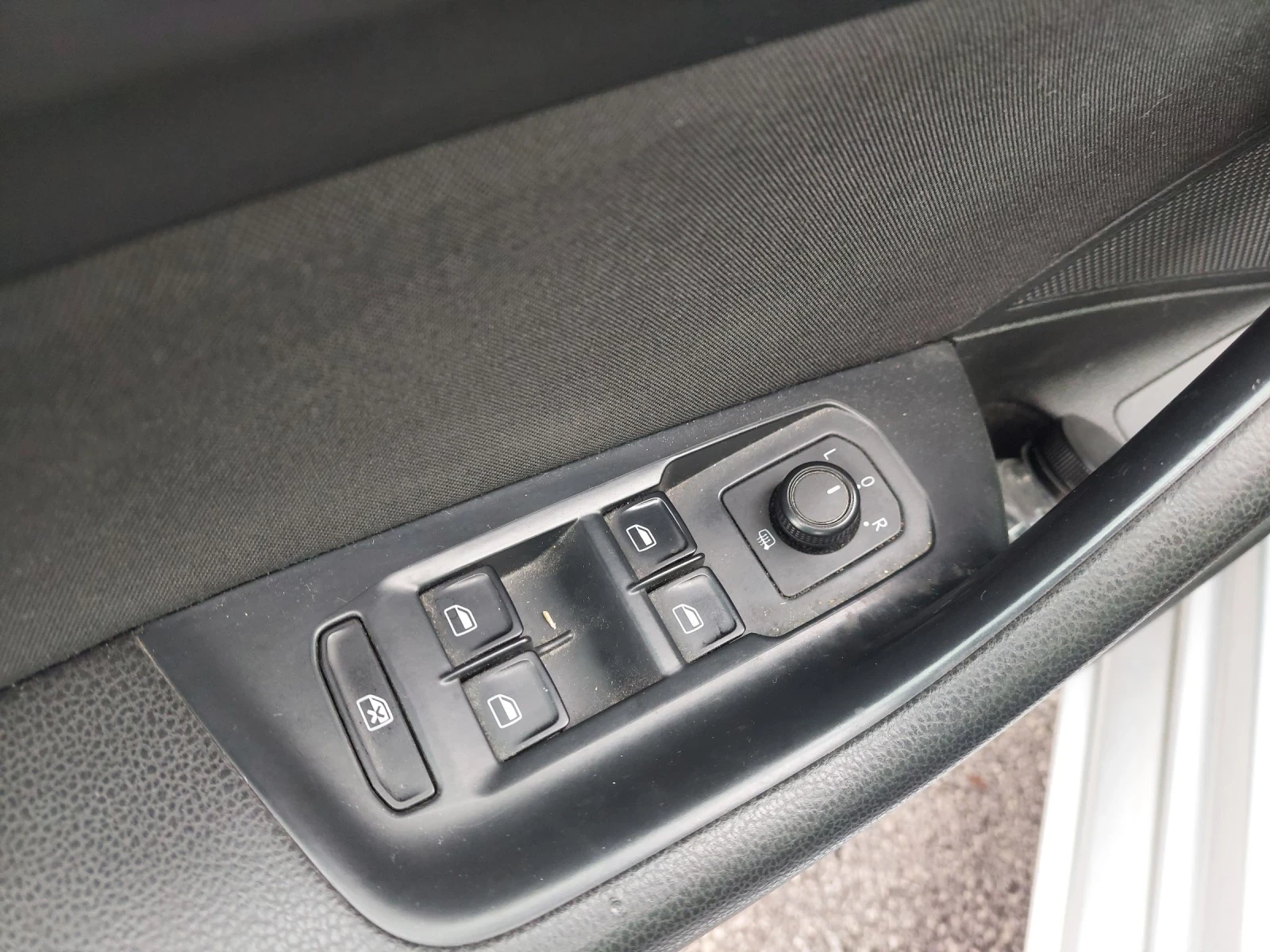 VW Passat B8, Comfortline, 2.0TDI 150hp, DSG, снимка 9 - Автомобили и джипове - 54457655