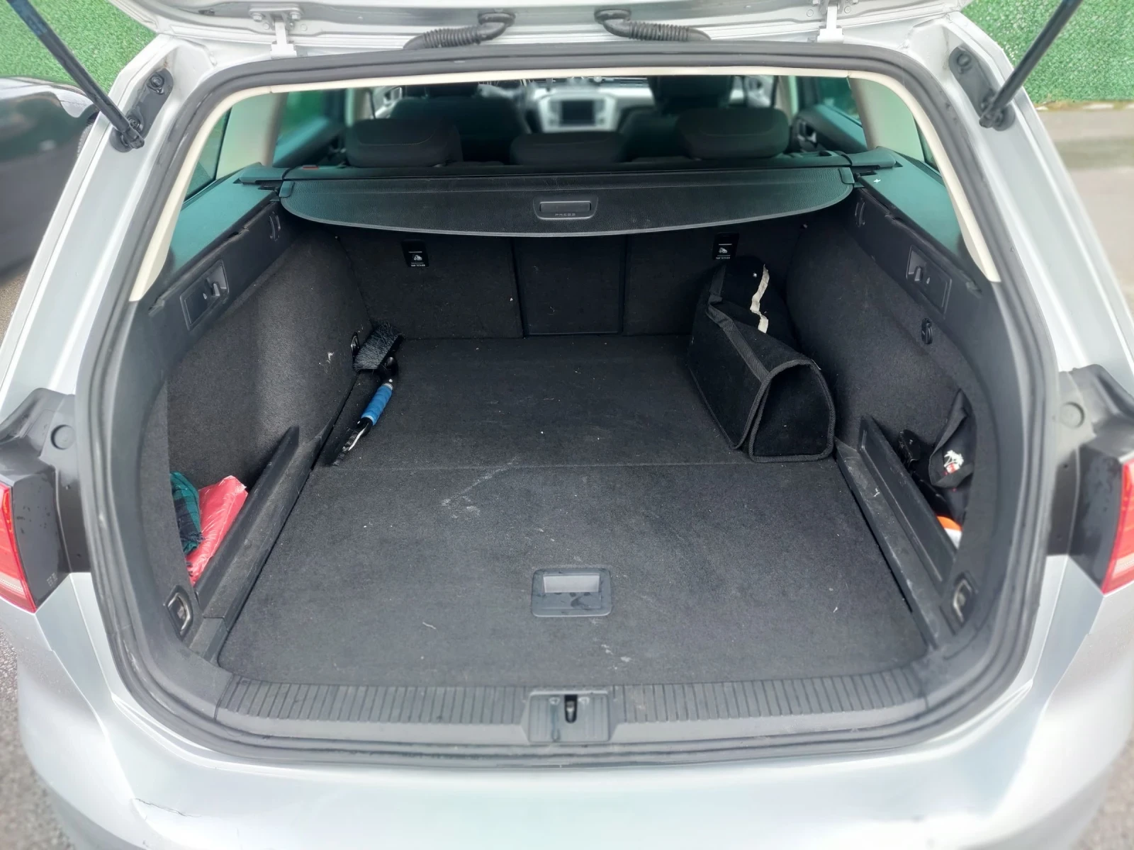 VW Passat B8, Comfortline, 2.0TDI 150hp, DSG, снимка 8 - Автомобили и джипове - 54457655