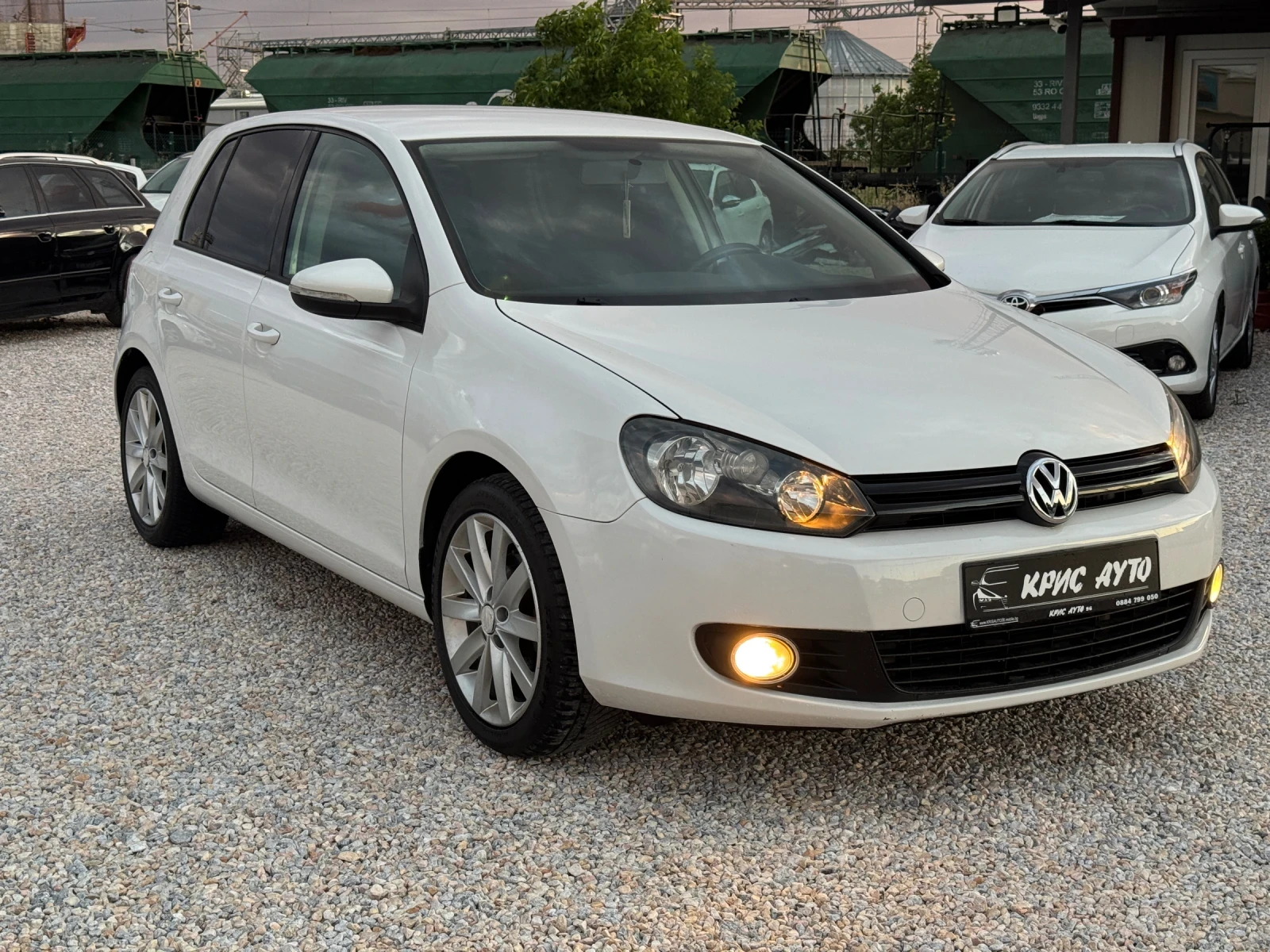 VW Golf TDI* HIGHLINE* NAVI* CLIMA* , снимка 8 - Автомобили и джипове - 54708308