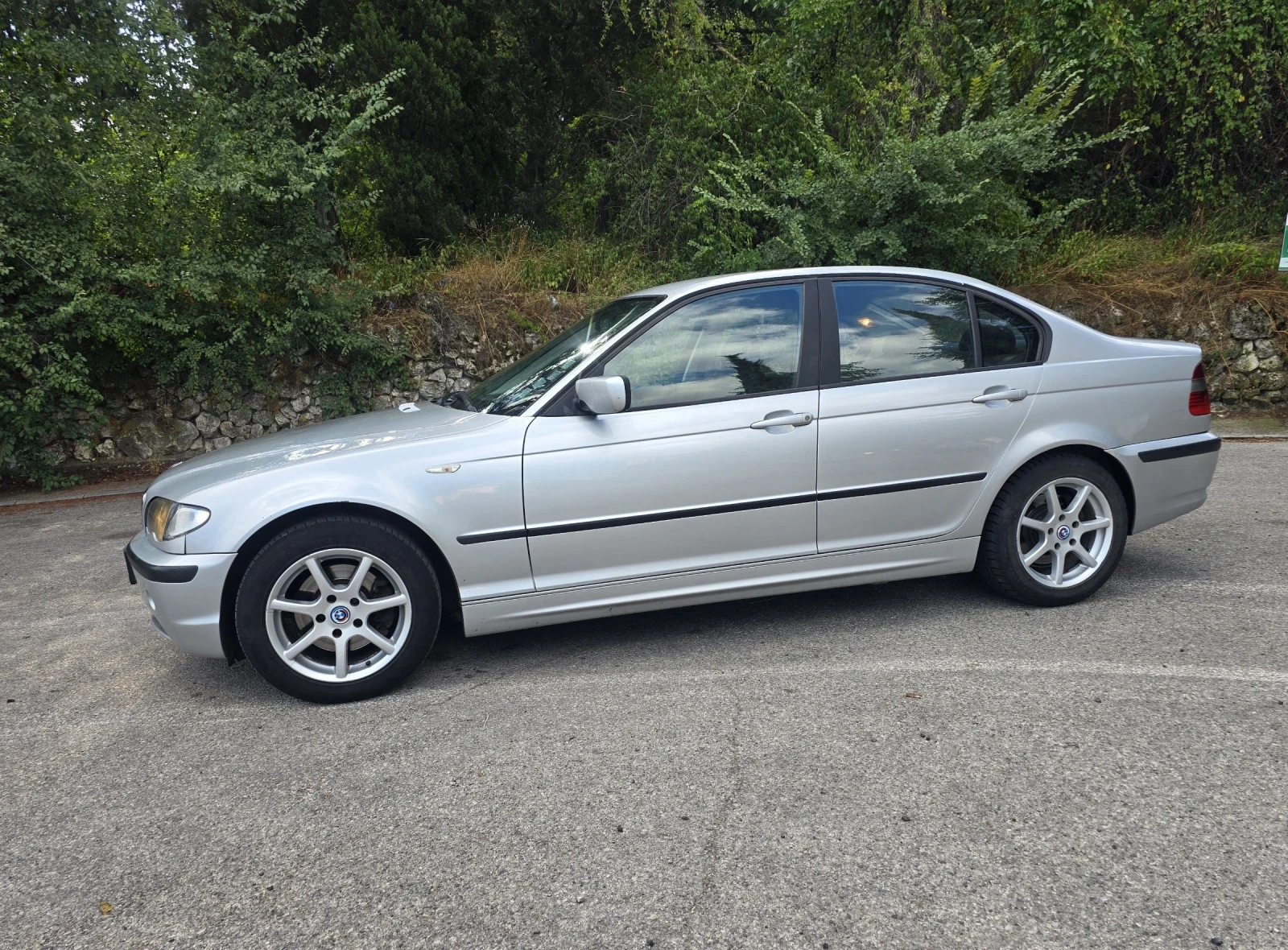 BMW 320 2.0D, снимка 3 - Автомобили и джипове - 55258297