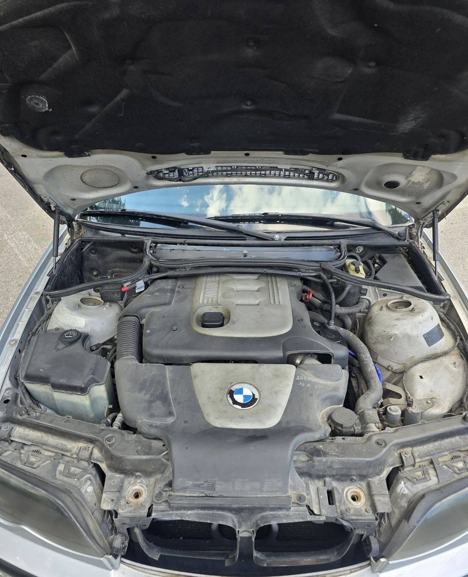 BMW 320 2.0D, снимка 16 - Автомобили и джипове - 55258297