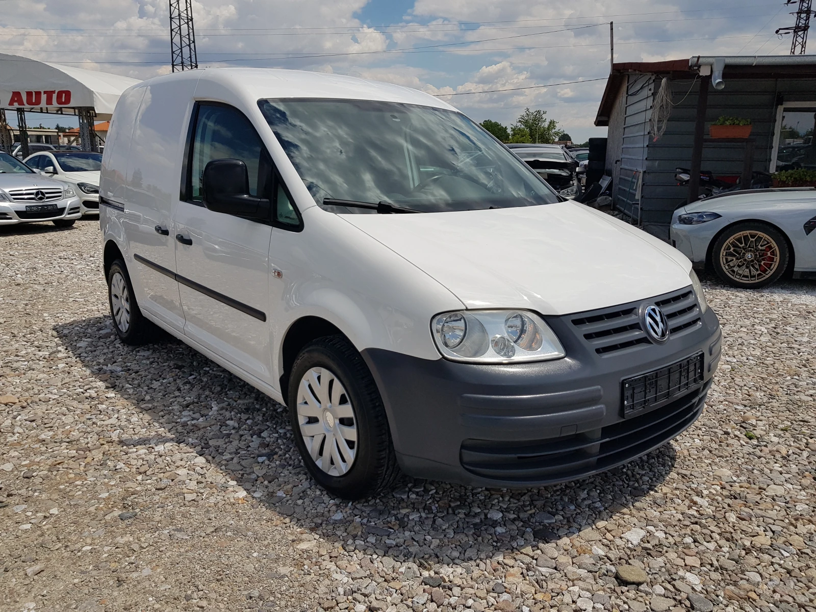 VW Caddy 2.0i ECOFUEL, снимка 3 - Автомобили и джипове - 55261959