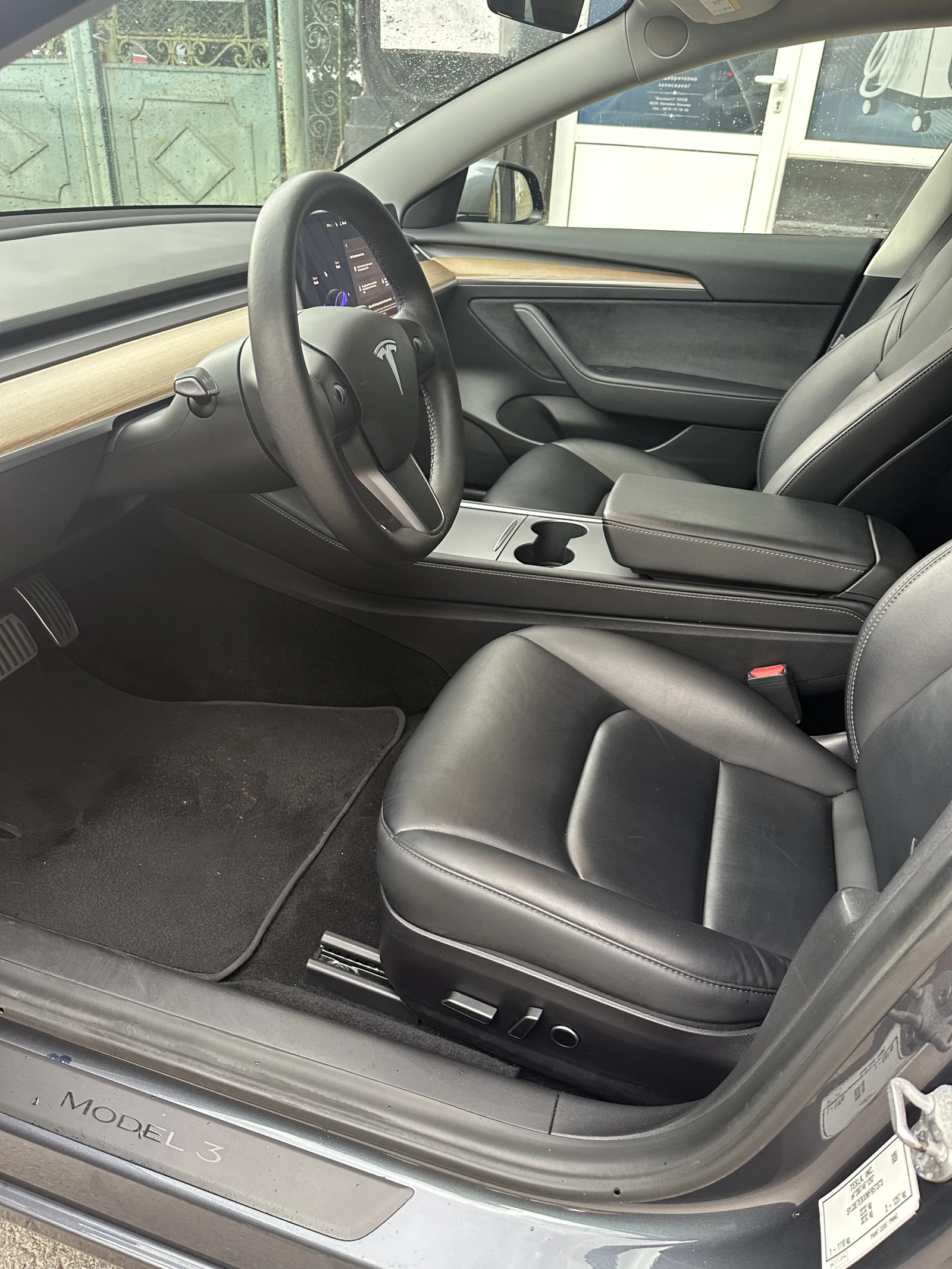 Tesla Model 3 Dual motor, снимка 8 - Автомобили и джипове - 55268924