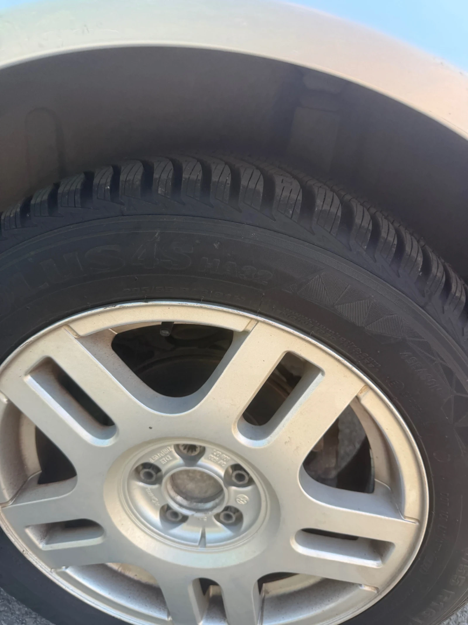 VW Golf, снимка 5 - Автомобили и джипове - 55524110