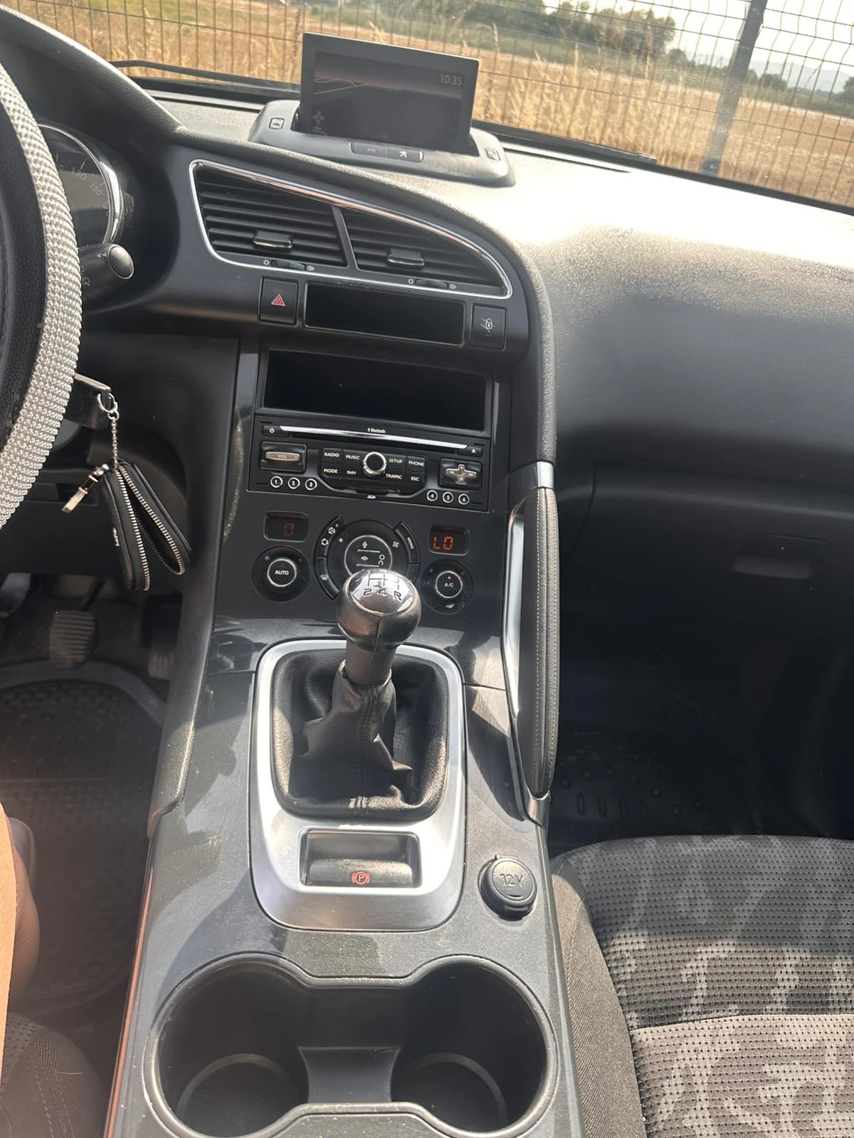 Peugeot 3008 1.6, снимка 9 - Автомобили и джипове - 55860304