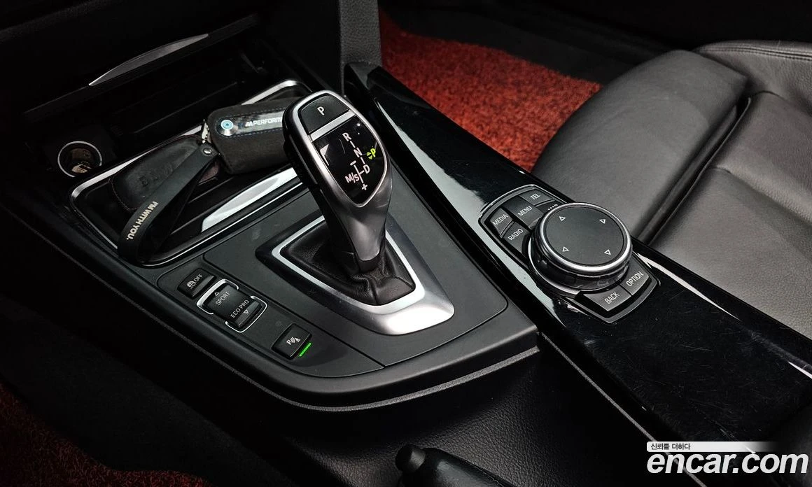 BMW 420 420d xDrive Sport Coupe, снимка 12 - Автомобили и джипове - 56157346
