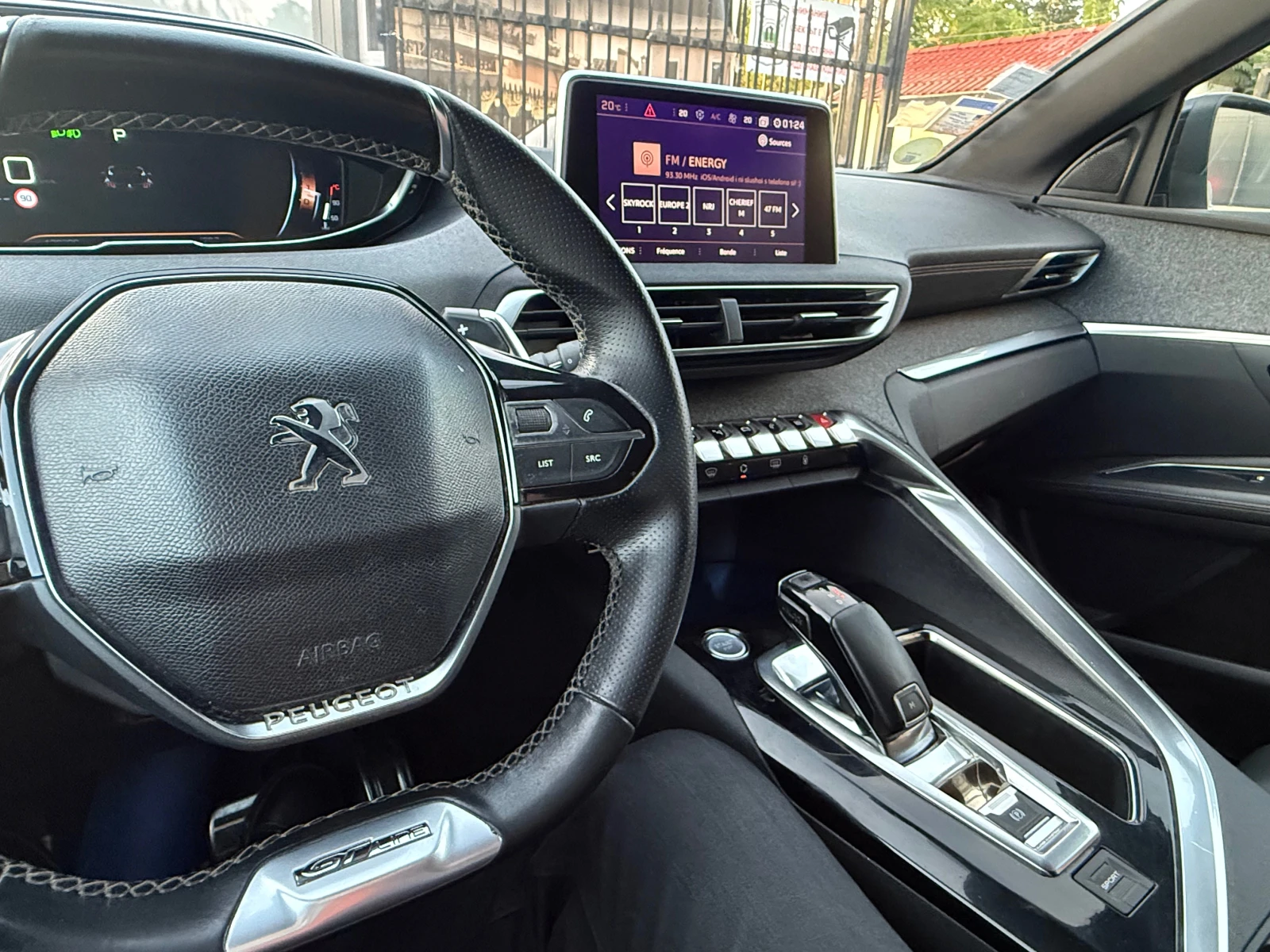 Peugeot 3008 GT-LINE, снимка 9 - Автомобили и джипове - 56331953