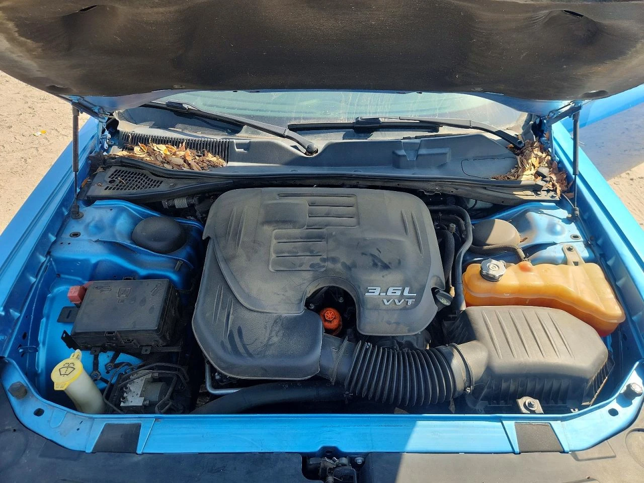 Dodge Challenger SXT* КОЖА* , снимка 11 - Автомобили и джипове - 56376255