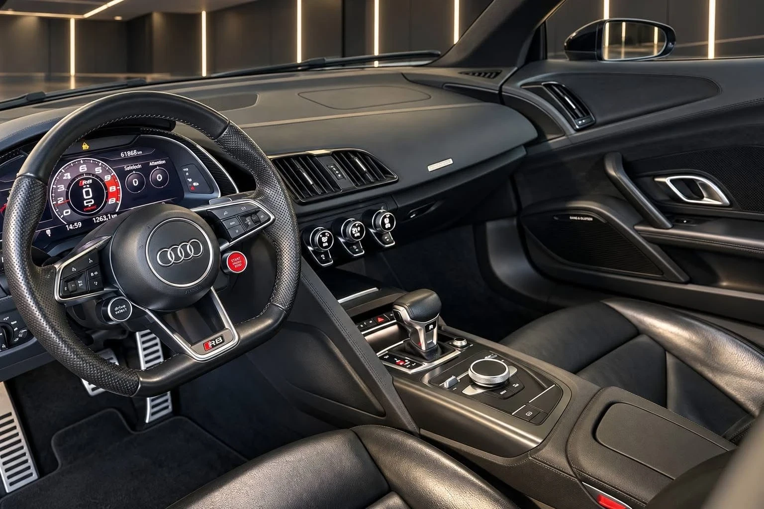Audi R8 V10 RWD CARBON PACK CERAMIC B&O ������ 100% | Mobile.bg � ����������� 11