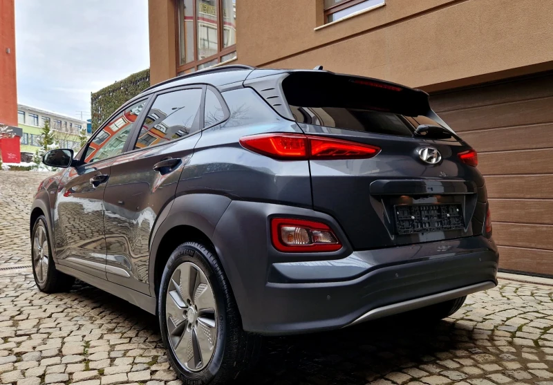 Hyundai Kona 64KW/Premium/SOH98.7%, снимка 4 - Автомобили и джипове - 48667689