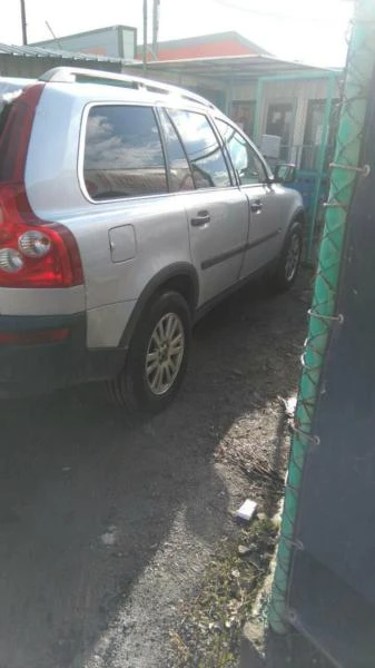 Volvo Xc90 2.4D5, снимка 4 - Автомобили и джипове - 42072357