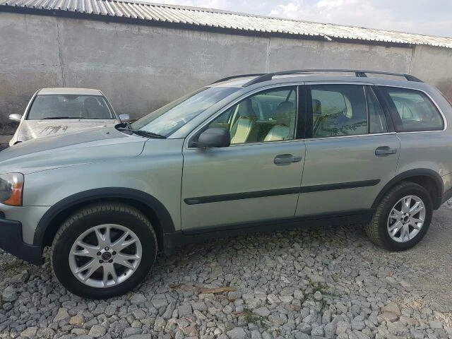 Volvo Xc90 2.4D5, снимка 1 - Автомобили и джипове - 42072357