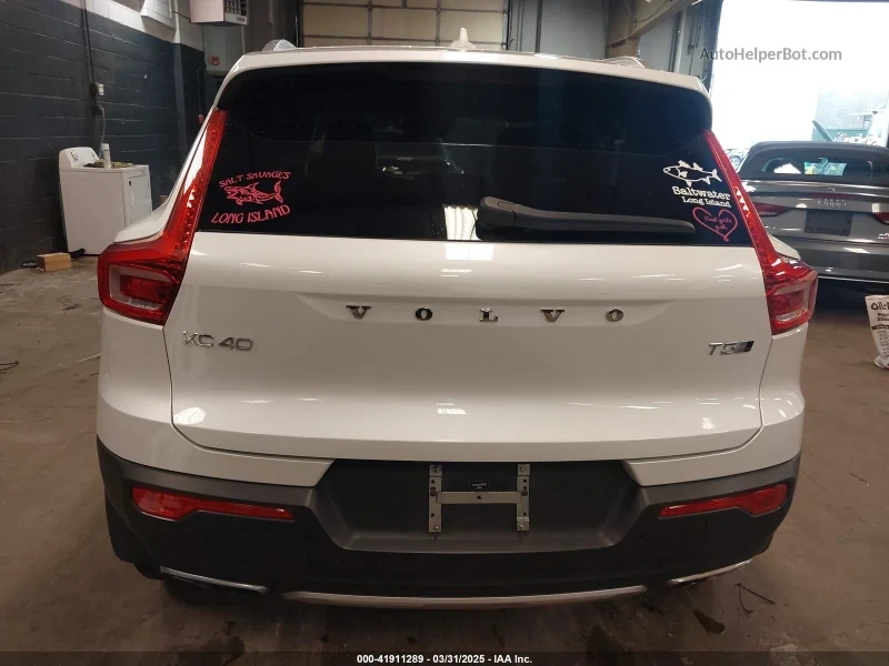 Volvo XC40  - изображение 5