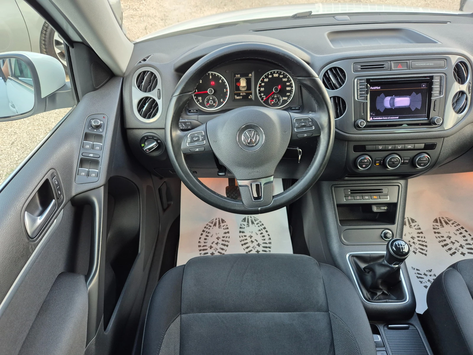 VW Tiguan 2.0TDI Highline - изображение 10