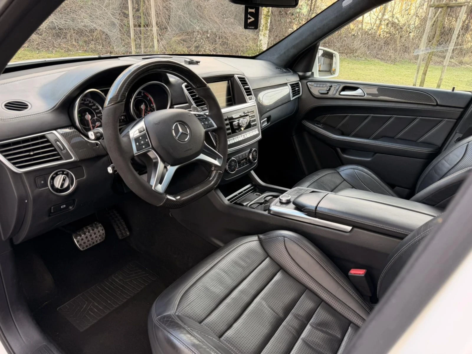 Mercedes-Benz ML 63 AMG ГОТОВ ЛИЗИНГ / ДАУНПАЙП  / СОФТУЕР  - изображение 9