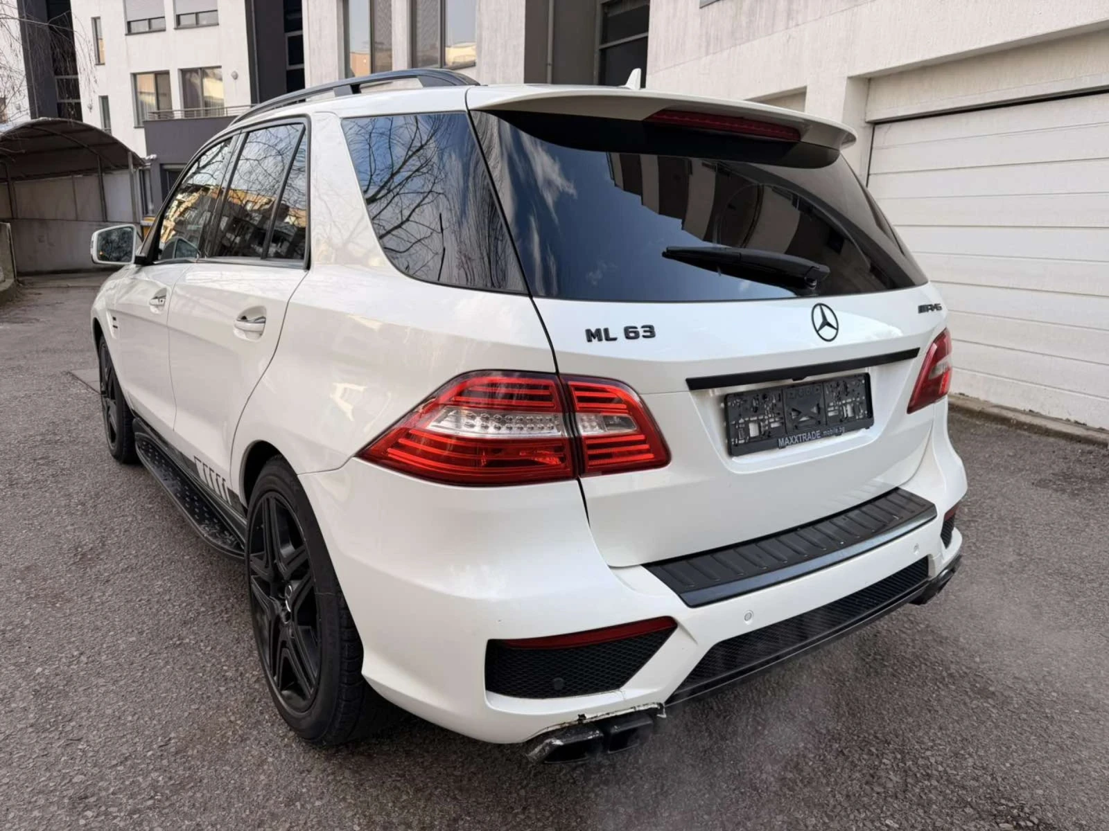 Mercedes-Benz ML 63 AMG ГОТОВ ЛИЗИНГ / ДАУНПАЙП  / СОФТУЕР  - изображение 5