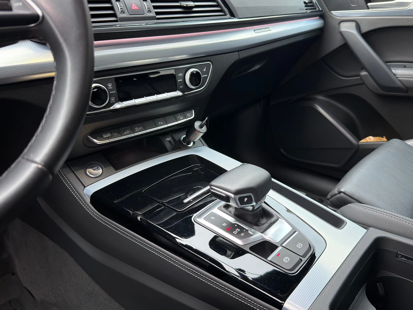 Audi Q5 Advanced 50 TFSI e quattro, снимка 14 - Автомобили и джипове - 54676609