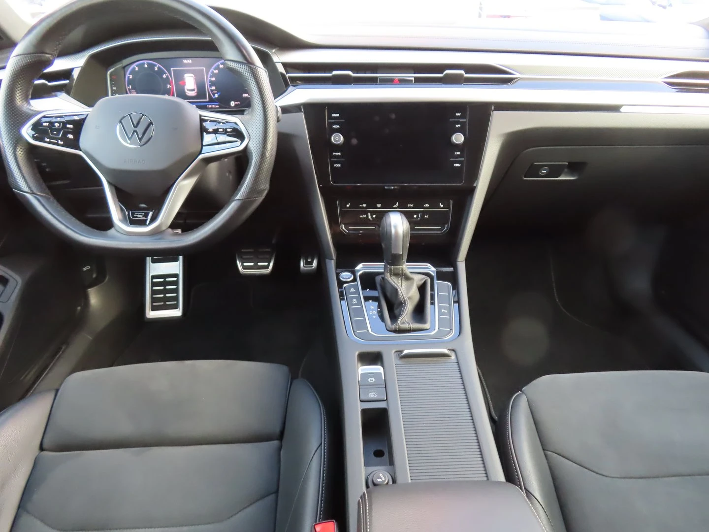 Audi Q5 Advanced 50 TFSI e quattro, снимка 10 - Автомобили и джипове - 54676609