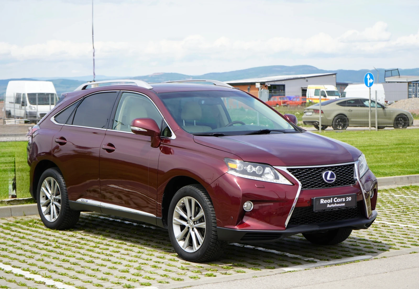 Lexus RX 450h LUXURY* НОВА БАТЕРИЯ* , снимка 3 - Автомобили и джипове - 54607879