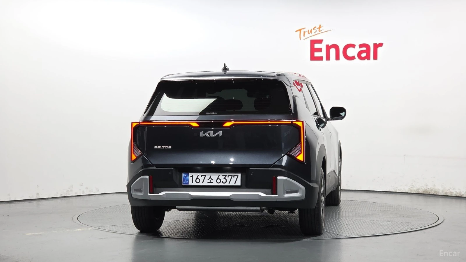 Kia Seltos 1.6T* TRENDY* КОЖА* ПОДГРЕВ* ОБДУХВАНЕ* КАМЕРА* , снимка 4 - Автомобили и джипове - 55484992