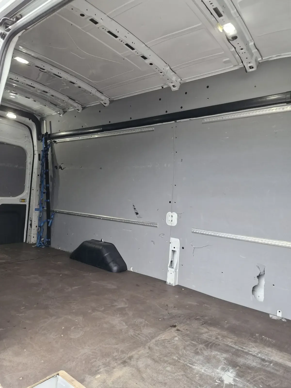Ford Transit 2.0 МАКСИ ЕВРО6 - изображение 6