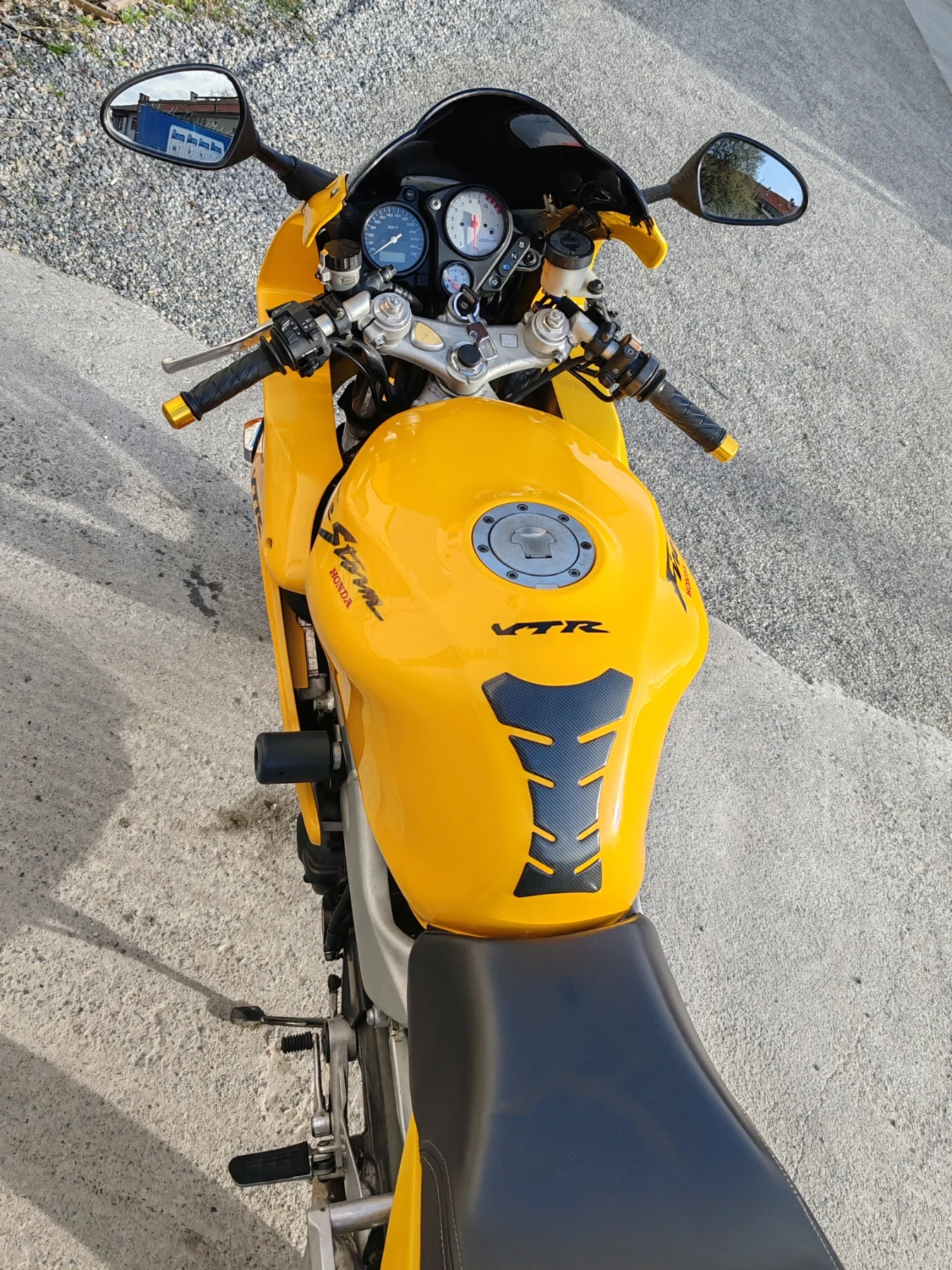 Honda Vtr  - изображение 4